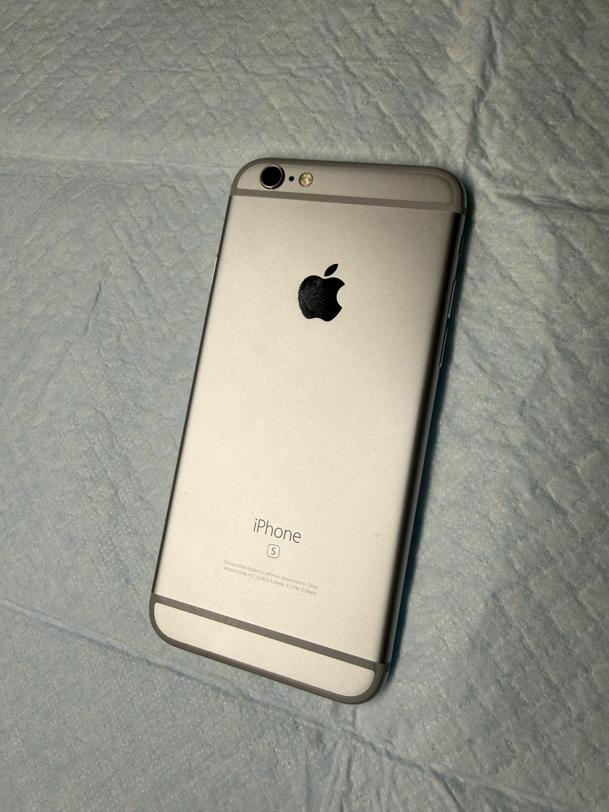 Apple iPhone 6s 32GB Silver Unlocked Verizon iOS Battery health 77%