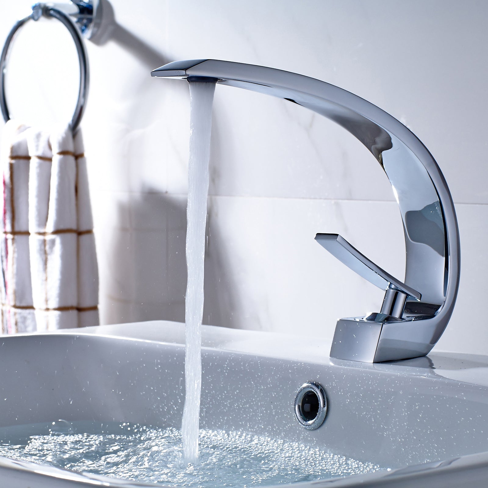 Chrome Single Handle Bathroom Sink Faucet Modern Vanity