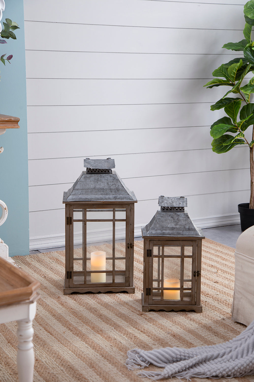Classic Scape Lanterns Set of 2