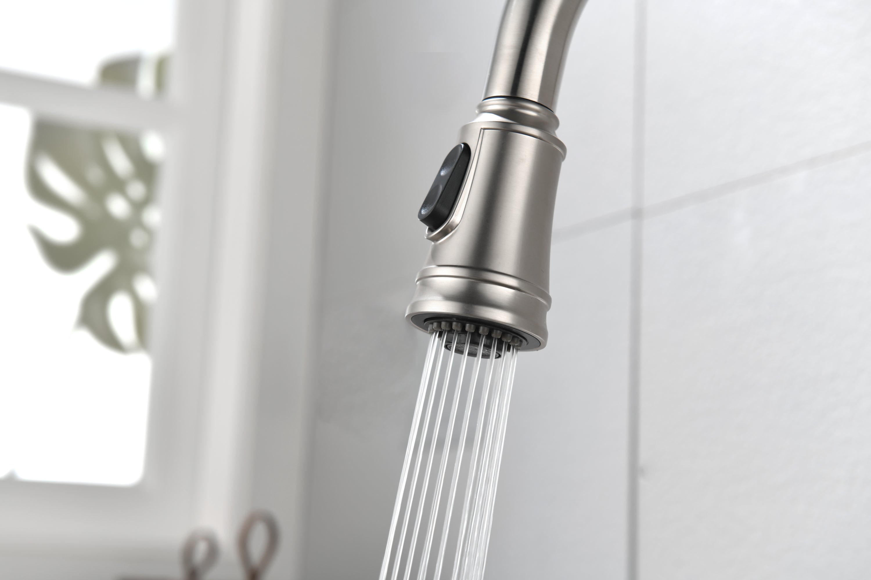 Single Handle High Arc Pull Out Kitchen Faucet, Single Level Stainless Steel