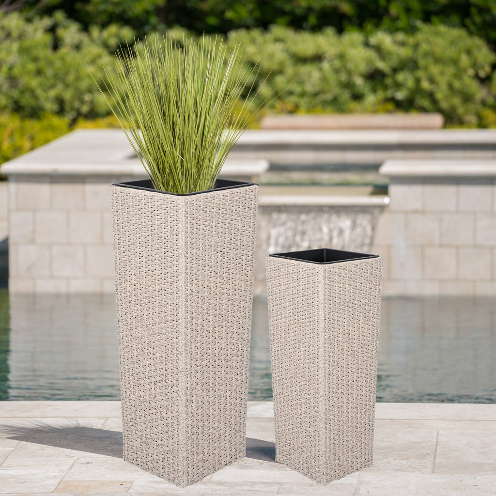 Outdoor PE Wicker Flower Pots 2-Piece Set Beige