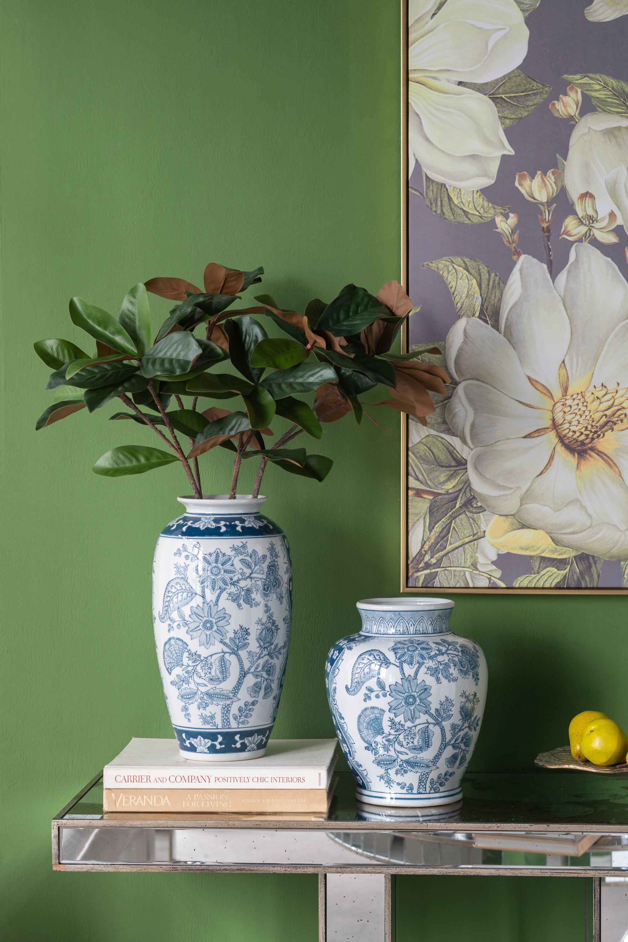 Blue and White Porcelain Flower Vase 9.1x11