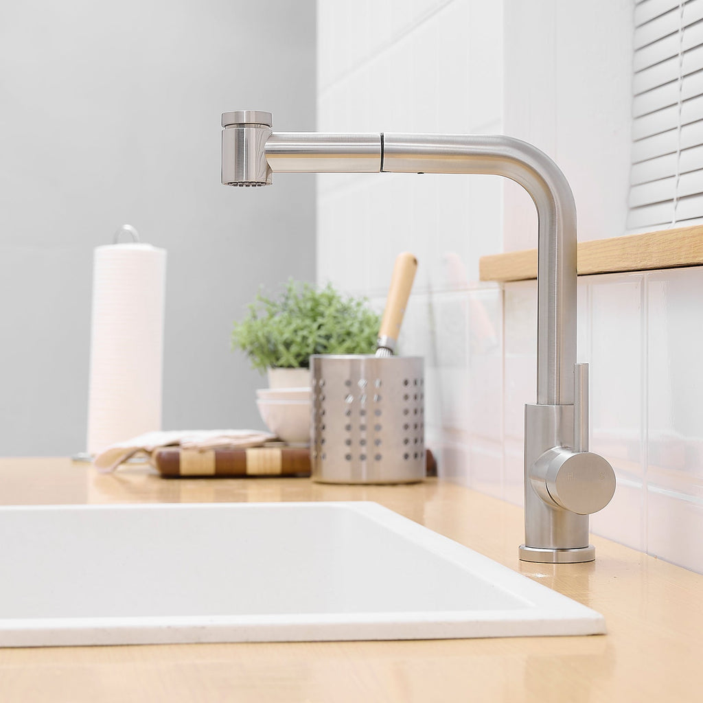 Black Kitchen Sink Faucet with Pull Out Sprayer