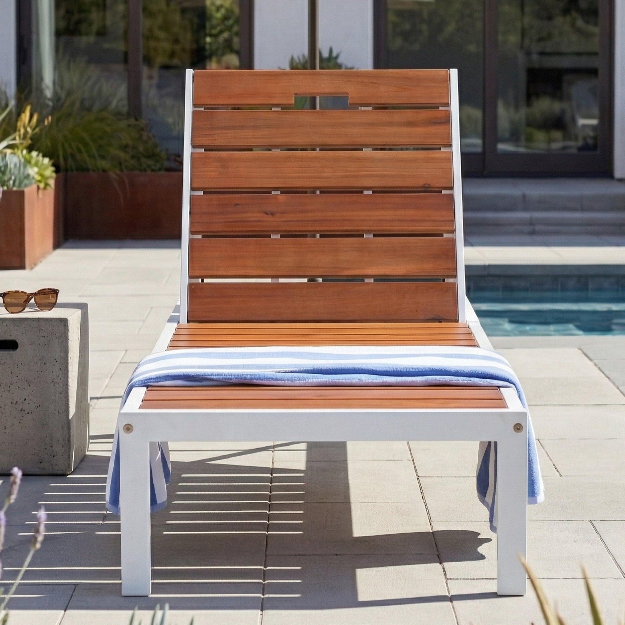 Outdoor Chaise Lounge Acacia Wood Steel Frame White Brown 78.7