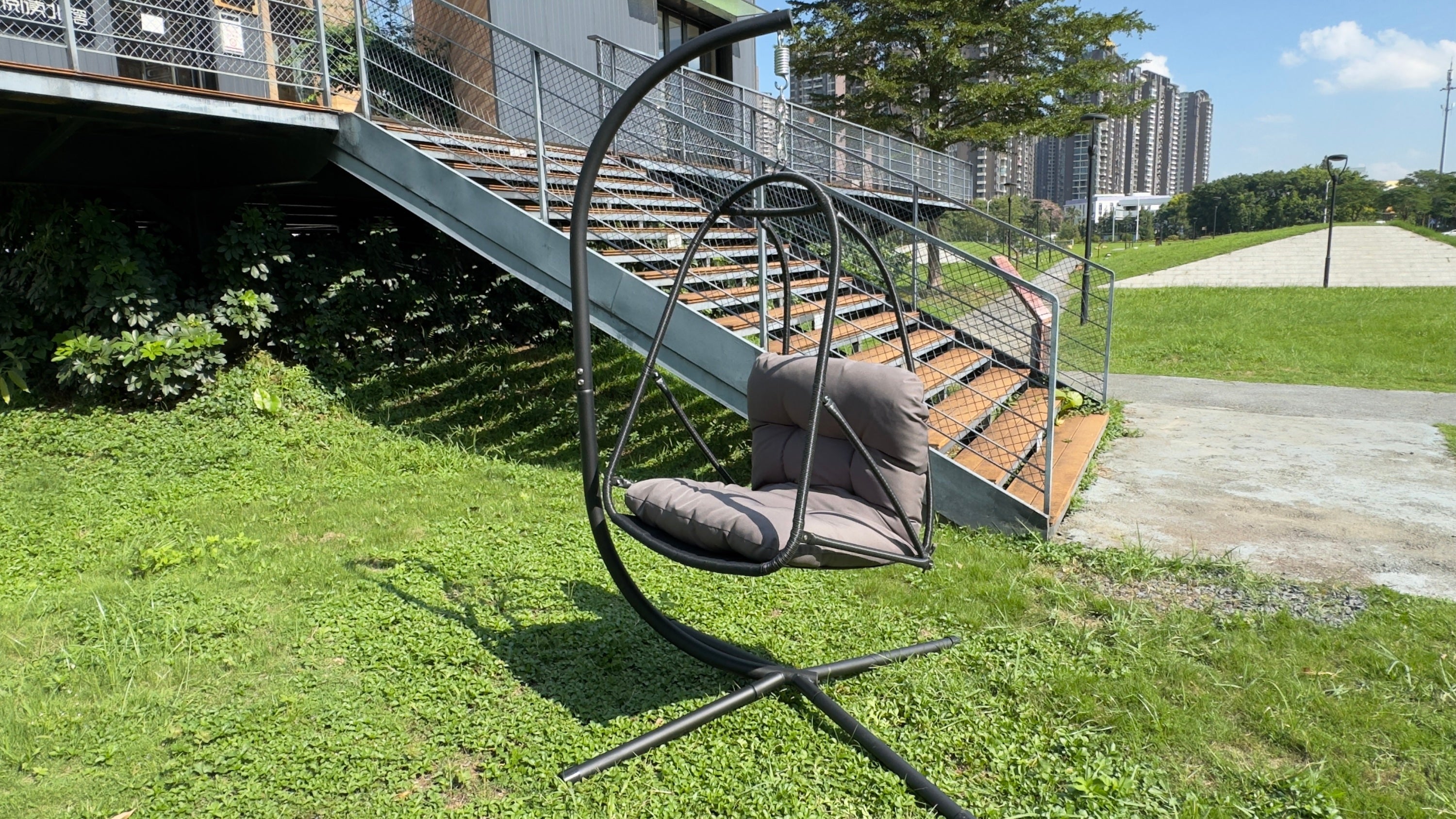 Wicker Rattan Swing Egg Chair with Stand Indoor Outdoor